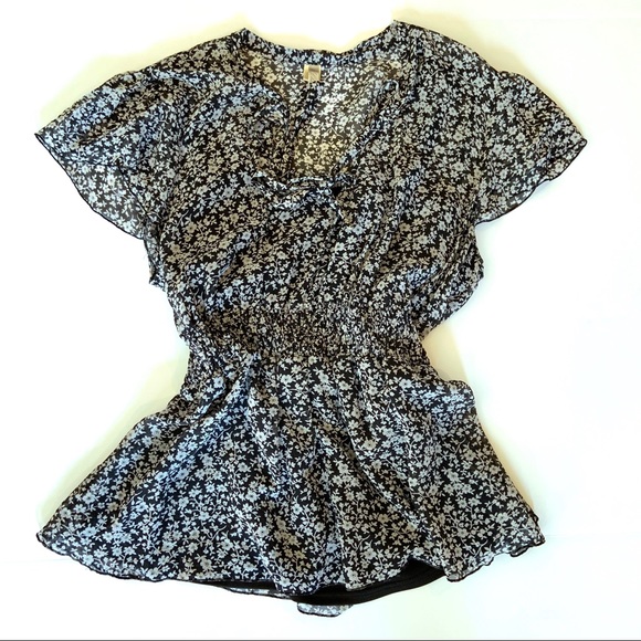 { Chenault } Silk, Tie Front Blouse Sz XL - Picture 1 of 5